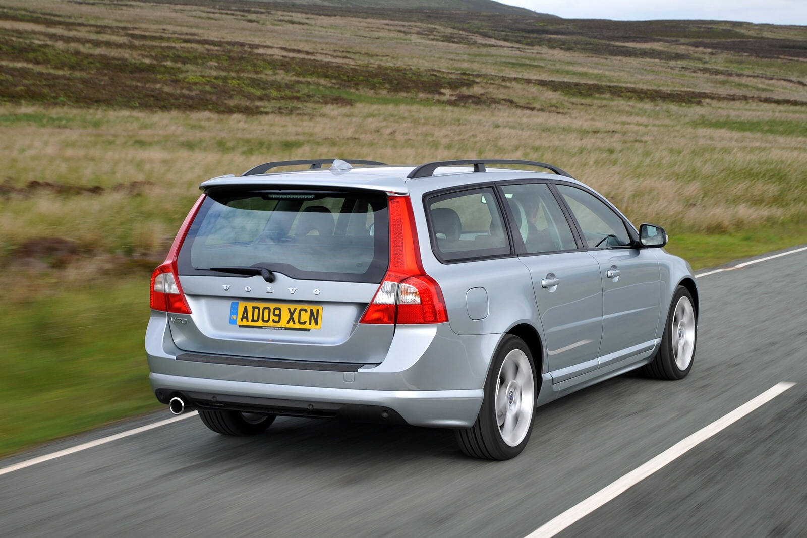 Volvo V70 DRIVe - DRIVe DOWN YOUR COSTS
