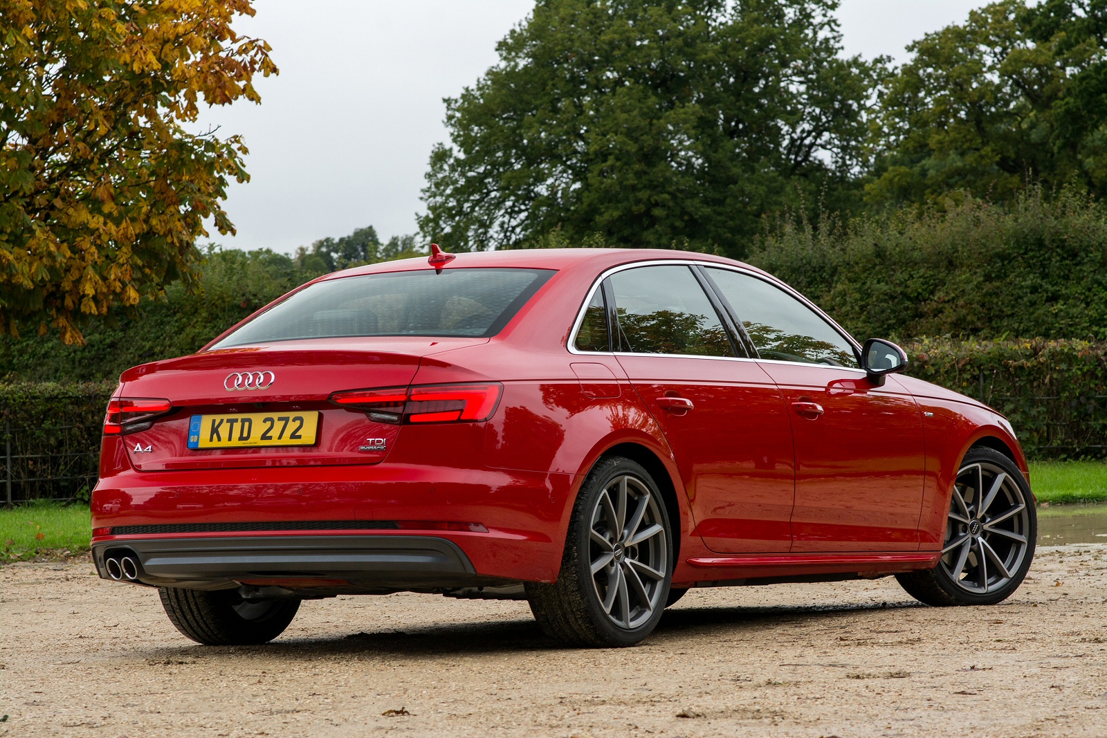 New Audi A4 2.0 Tdi Ultra Se 4Dr Diesel Saloon for Sale Hereford Audi