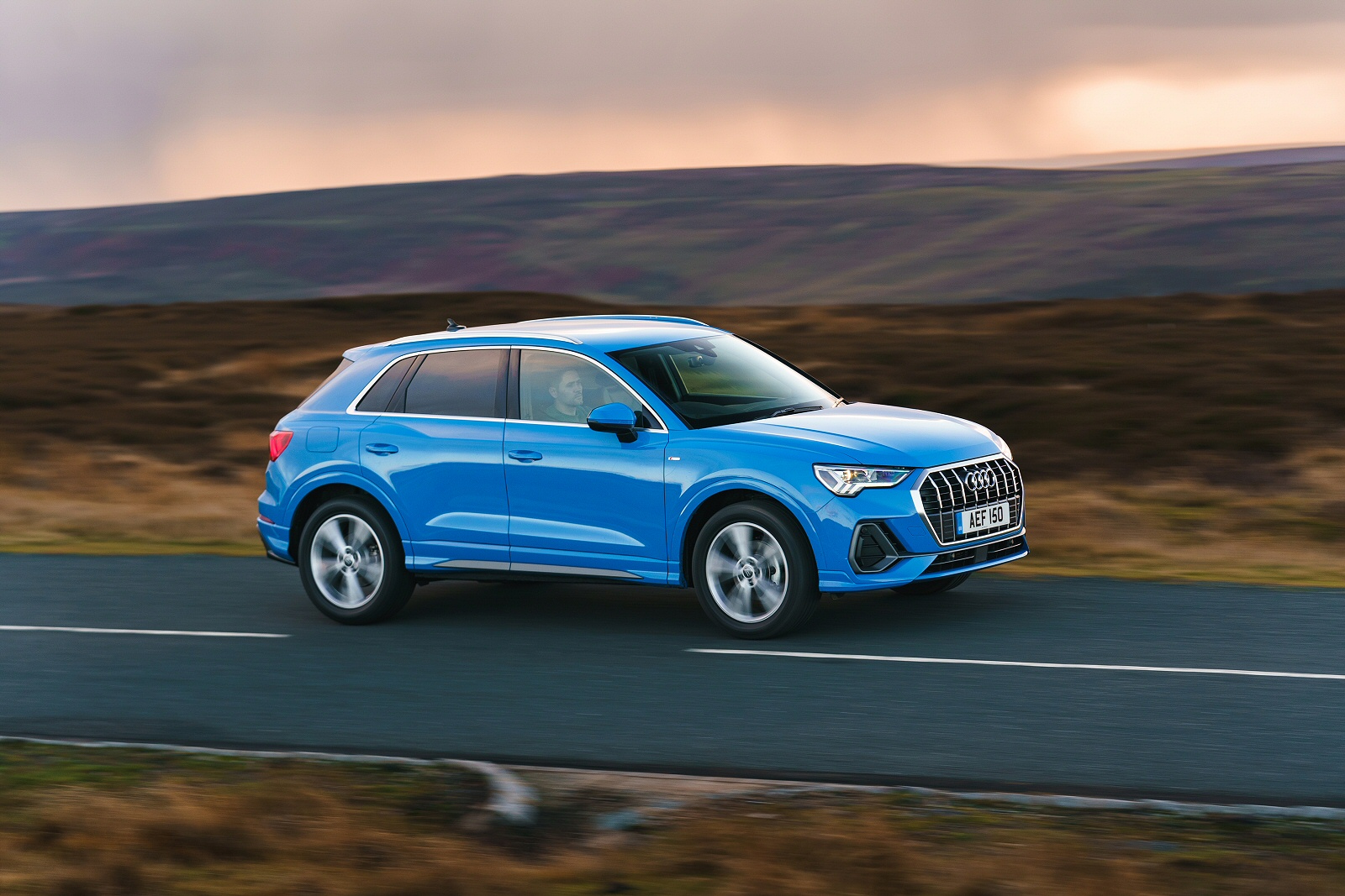 Download Audi Q3 35 Tfsi Sport 5Dr S Tronic