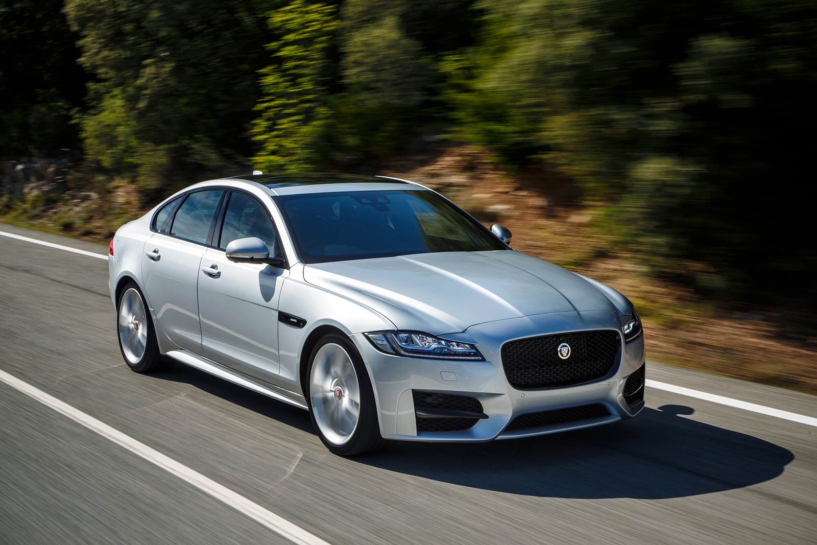 Jaguar xf r sport