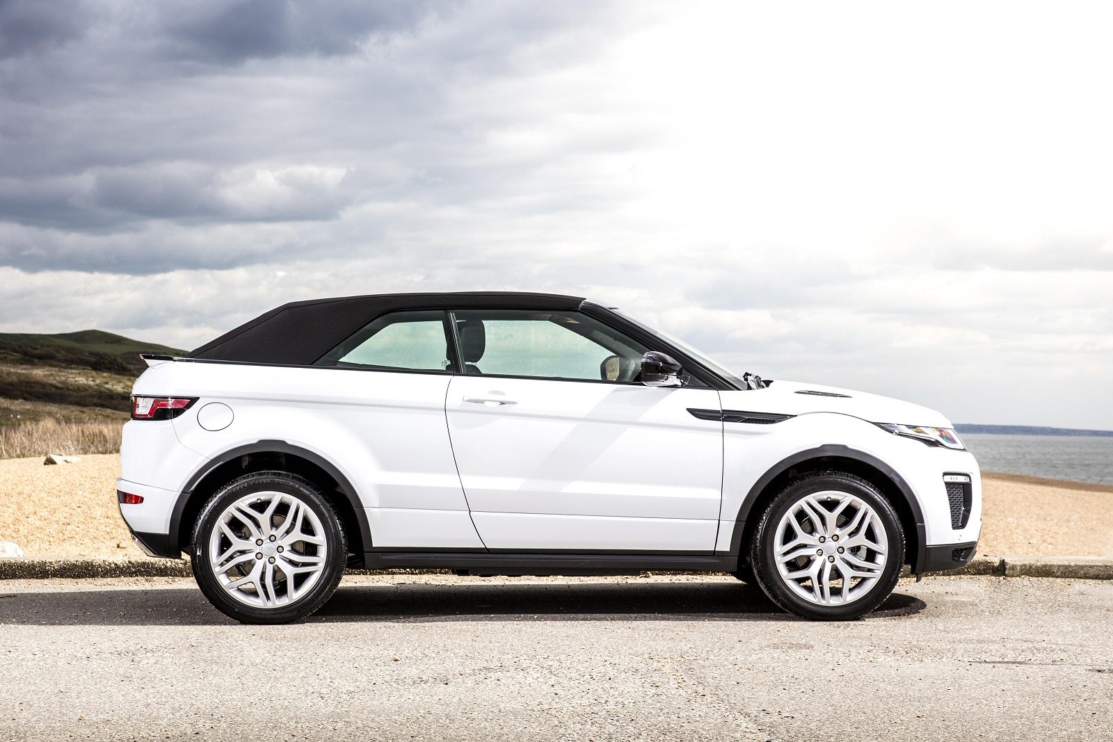 Land Rover Convertible Vehicle